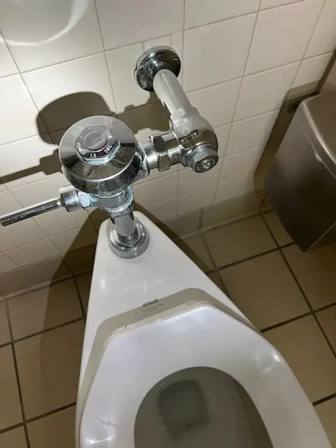 Fixture installation and repair for Garbage Disposal in Upward